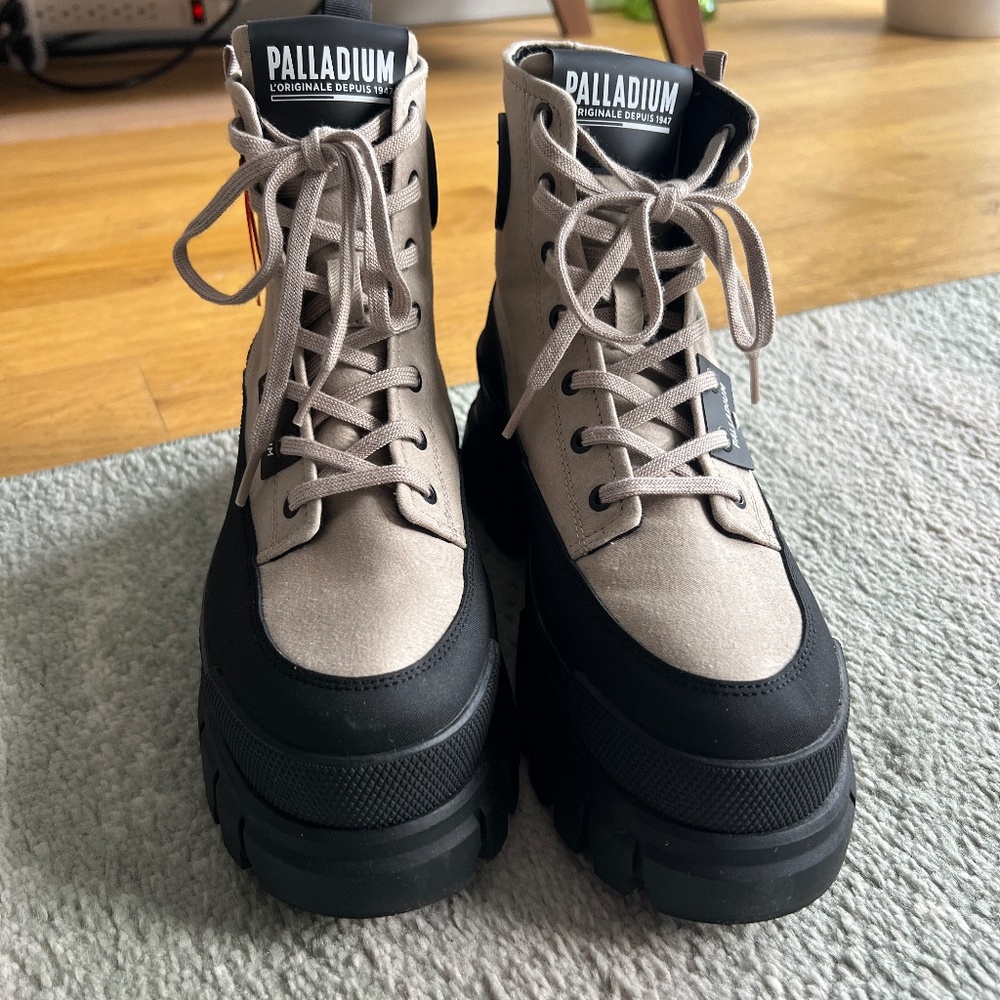 Palladium Heavy Duty Platform Boots